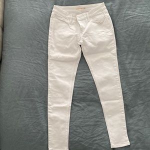 Levi's Super Skinny white jeans